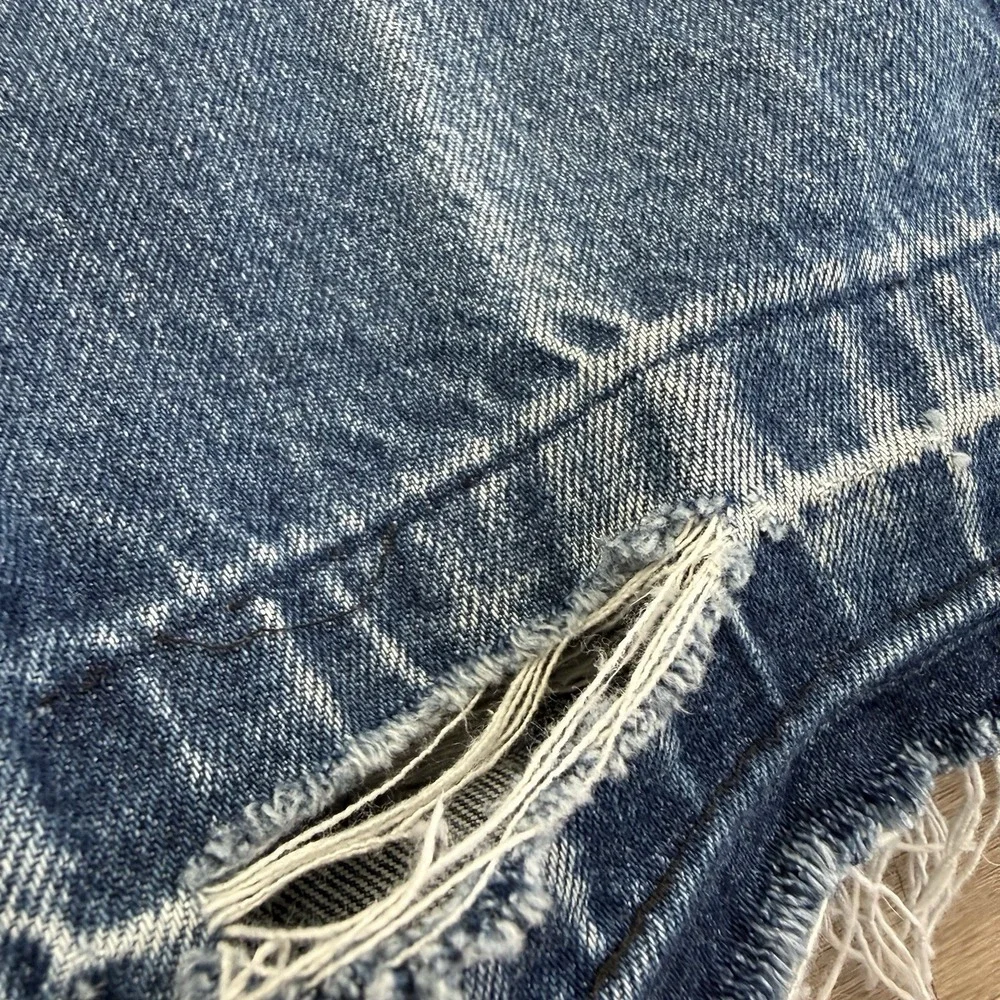 Vintage Y2K Levis 505 Distressed Cutoff Raw Hem Jeans Tag 34x30 Fits 32x26 Blue